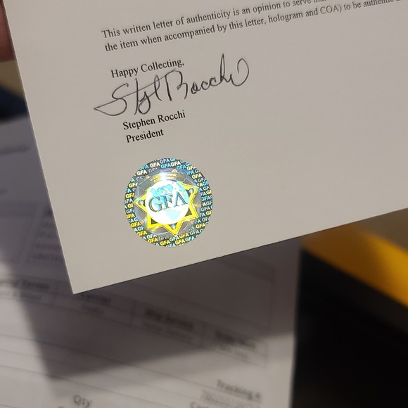 Autographed Mickey Mantle 8x10 - Picture 3 of 6